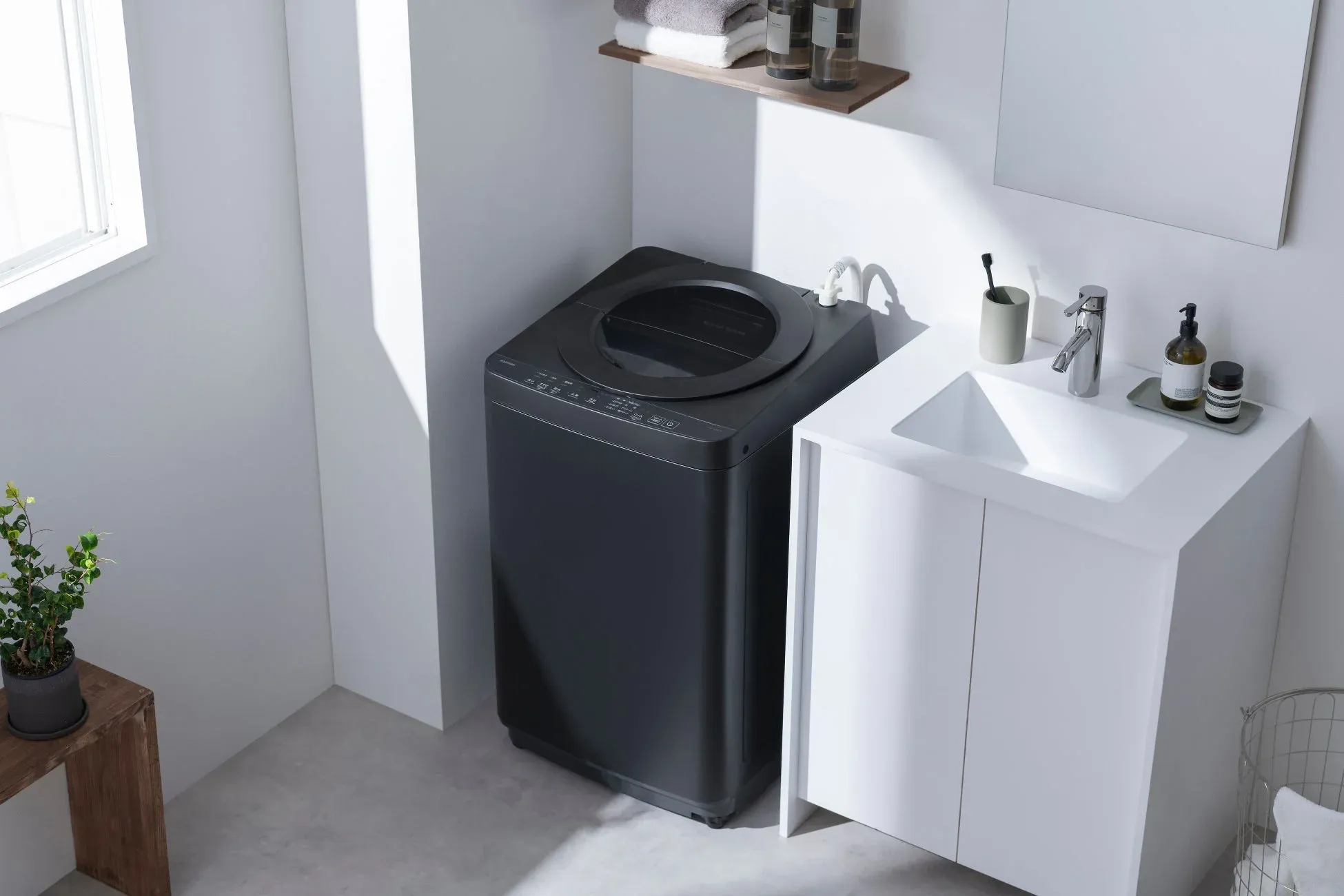 洗濯機と洗面所