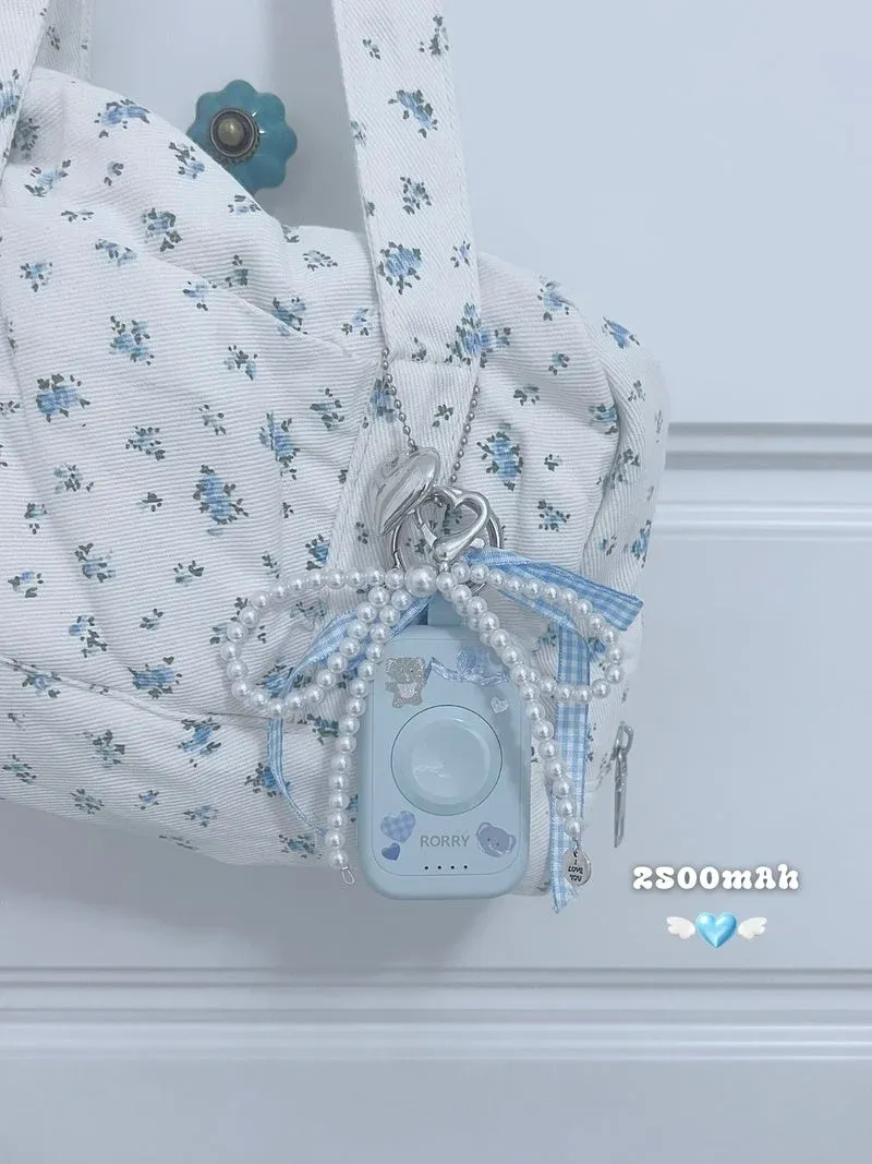 カラビナ付きモバイルバッテリー