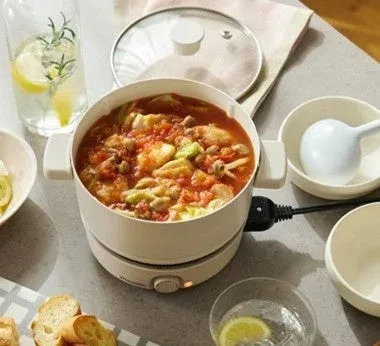 電気鍋でトマト煮込み